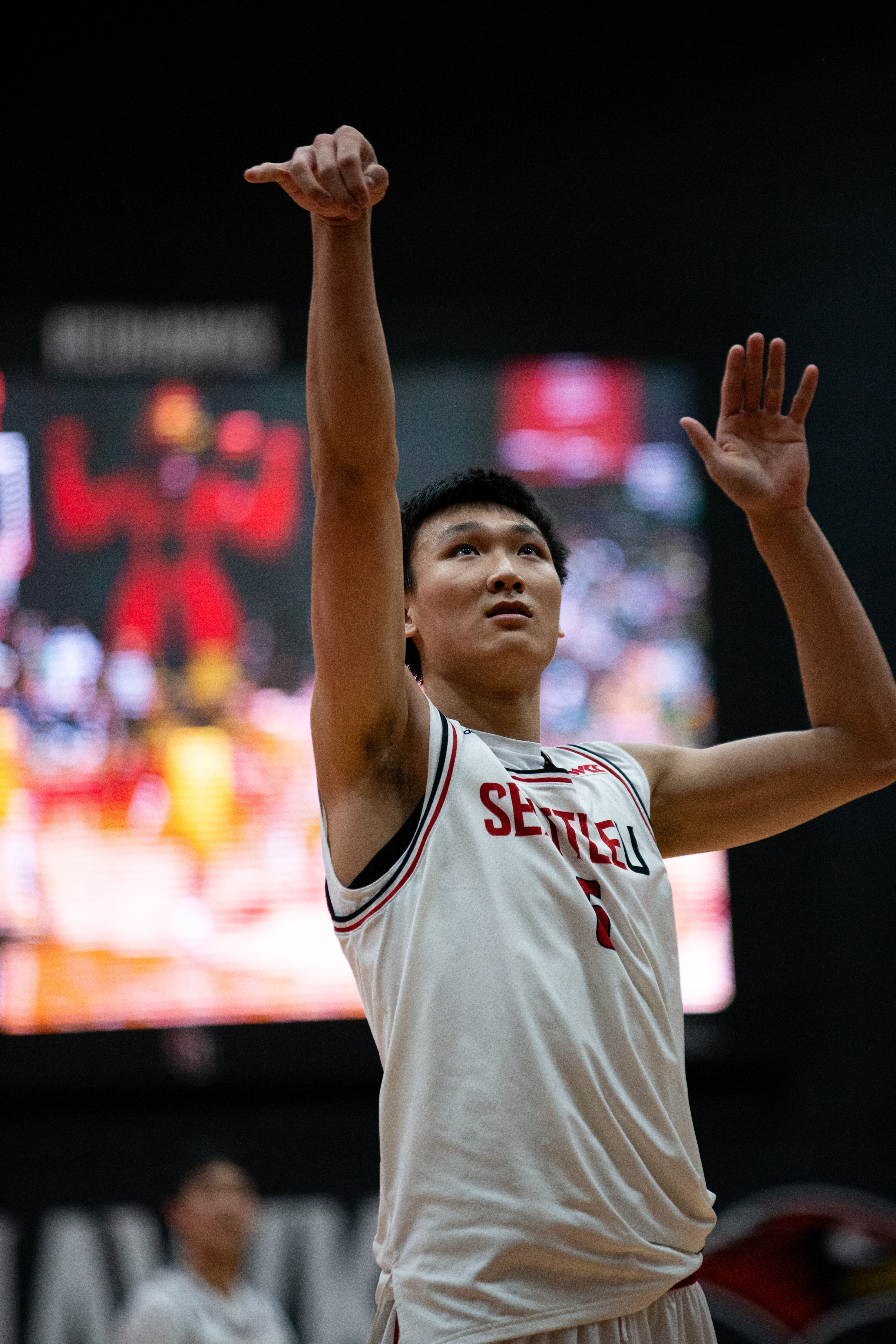 B体育网页版-稳打稳扎！NCAA常规赛-淡厚然替补出场17分钟 4投3中得到7分3板