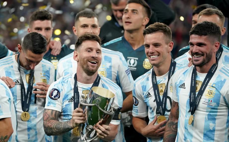 B体育数据中心-欧足联发言人：未考虑在其他场地办欧美杯，下周末将做出决定