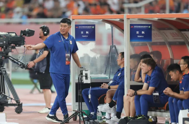 B体育手机客户端-济南文旅三件事惹怒韩鹏，泰山队新赛季前景堪忧